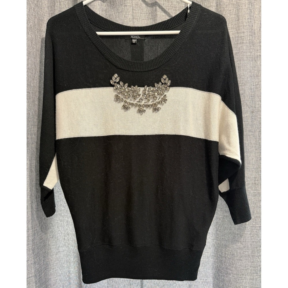XOXO Womens Size M Black White Sweater Rhinestone Glam Y2K Button Back 3/4 Sleev